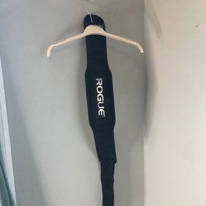 Medium Rogue Weight Lifting Belt